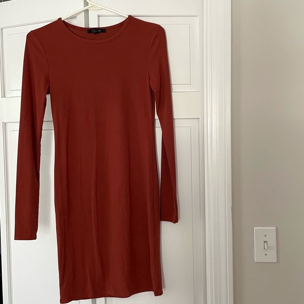 Forever 21 long sleeve bodycon dress